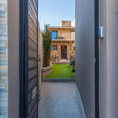 Evangelia Casa, Comfy Stay, Centrally, With Views! Héraklion